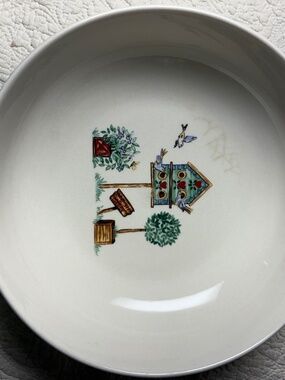 Thompson Pottery Bowl Birdhouse 10"